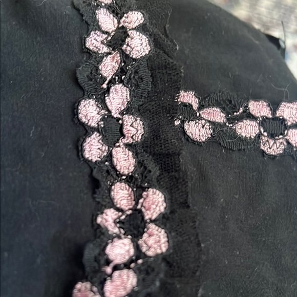Cosabella Black top with Pink Floral Trim - Picture 7 of 7